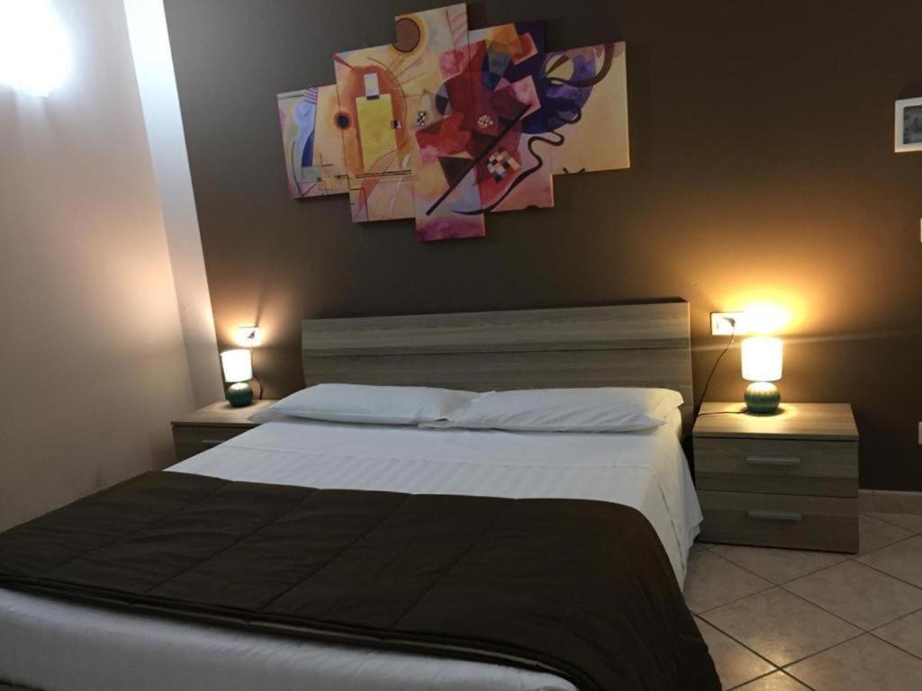 Ded 2 Only Sleep Bagno Privato Leilighet Parma Eksteriør bilde